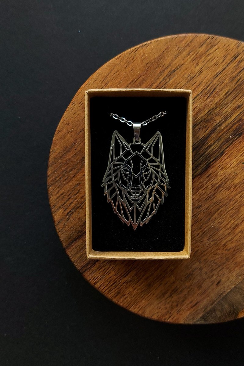 Halskette mit Wolfsanhänger - Heimat Harz Shop